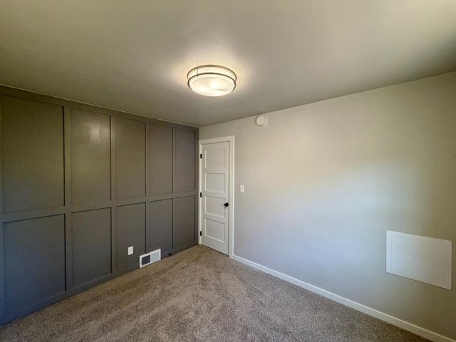 612 16th Street N, Moorhead, MN 56560