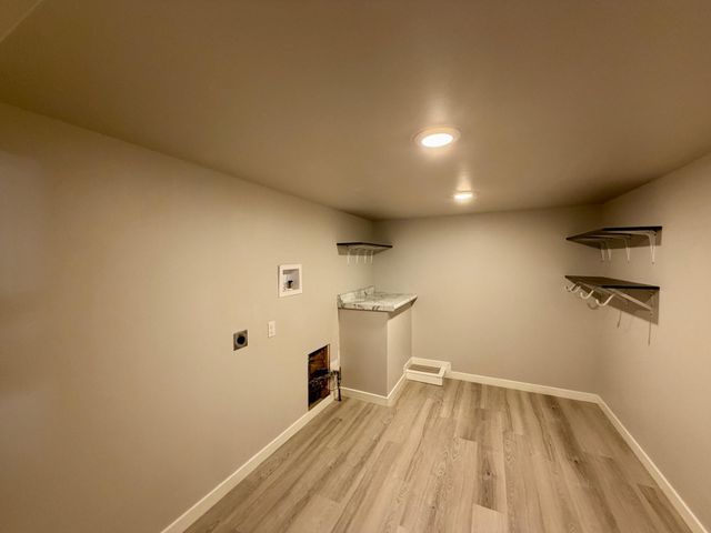 612 16th Street N, Moorhead, MN 56560