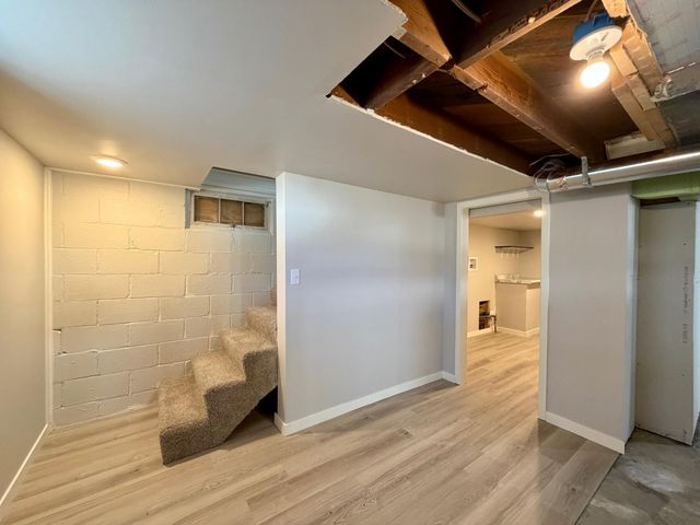 612 16th Street N, Moorhead, MN 56560