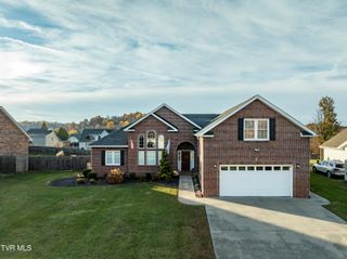 351 Wiltshire Drive, Gray, TN 37615
