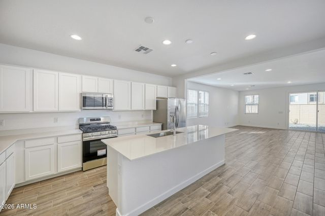 10144 E ULYSSES Avenue, Mesa, AZ 85212