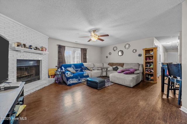 1004 Springdale Drive, Jacksonville, NC 28540