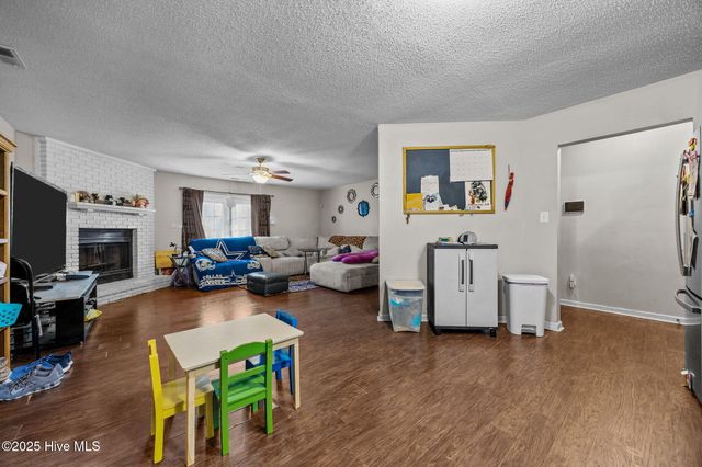 1004 Springdale Drive, Jacksonville, NC 28540