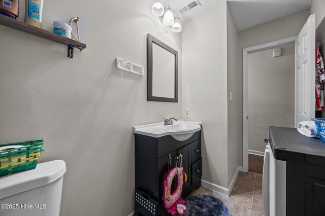 1004 Springdale Drive, Jacksonville, NC 28540