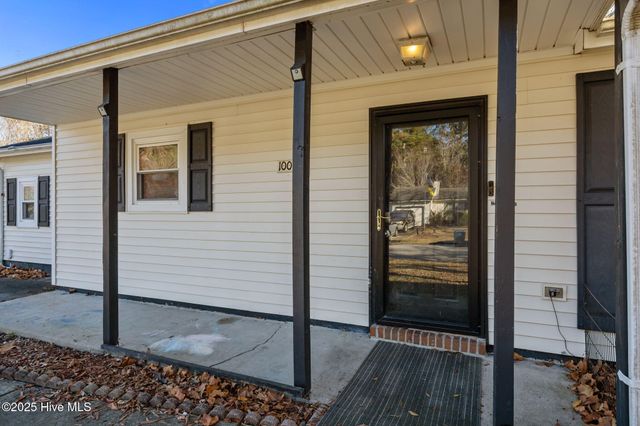 1004 Springdale Drive, Jacksonville, NC 28540