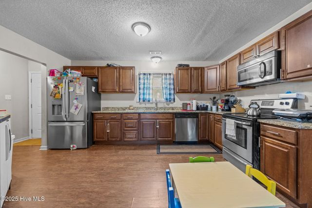 1004 Springdale Drive, Jacksonville, NC 28540