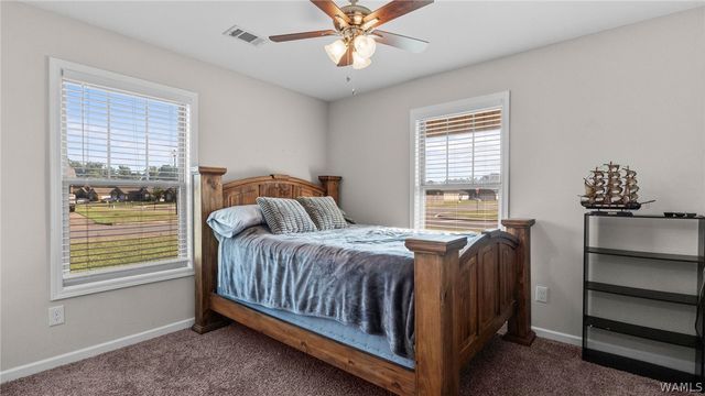 16399 Cherokee Bend, Moundville, AL 35474