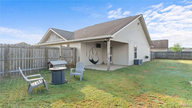 16399 Cherokee Bend, Moundville, AL 35474