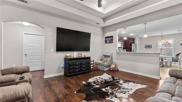 16399 Cherokee Bend, Moundville, AL 35474