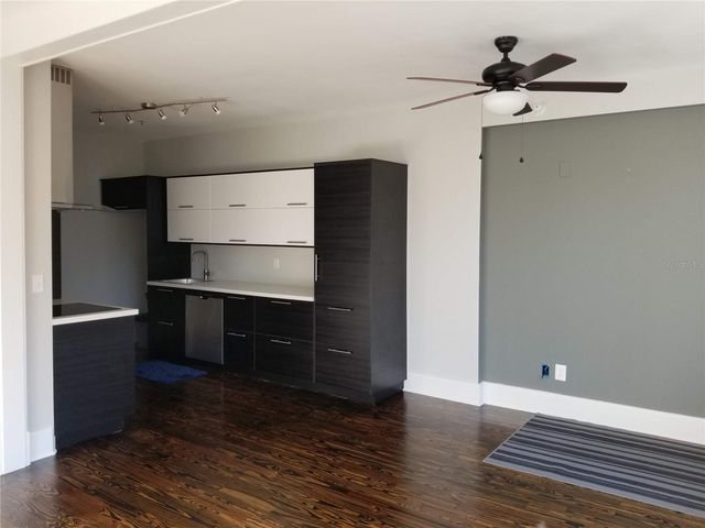 835 7TH AVENUE S 3, St Petersburg, FL 33701