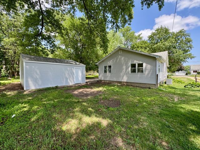2818 Coleman Avenue, Rockford, IL 61101