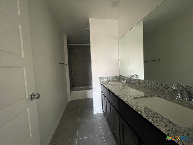 302 Agua Chiquita A, Killeen, TX 76543