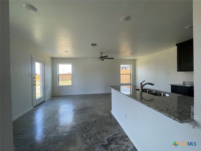 302 Agua Chiquita A, Killeen, TX 76543