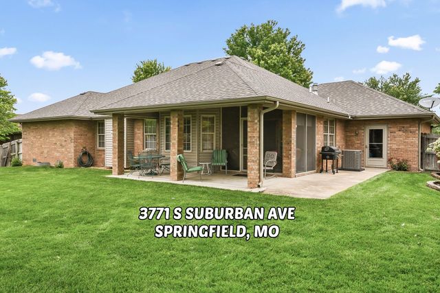 3771 S Suburban Avenue, Springfield, MO 65807