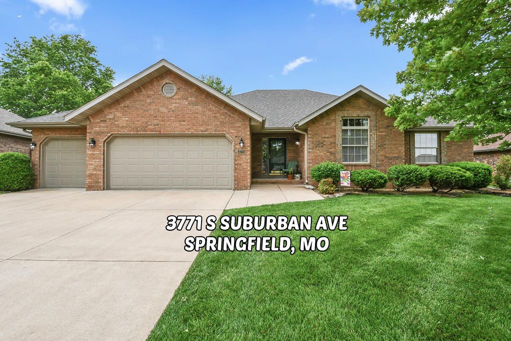 3771 S Suburban Avenue, Springfield, MO 65807