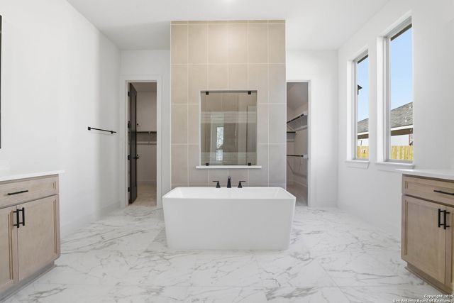 1627 Dunvegan Park, Bulverde, TX 78163