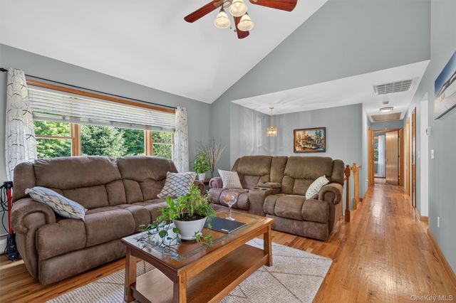 1019 Benjamin Vankeuren Drive, Pine Bush, NY 12566