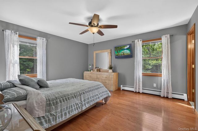 1019 Benjamin Vankeuren Drive, Pine Bush, NY 12566