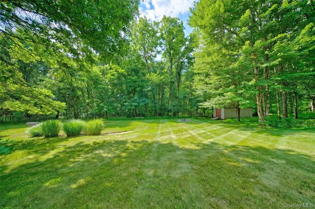 1019 Benjamin Vankeuren Drive, Pine Bush, NY 12566