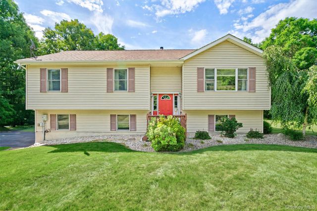 1019 Benjamin Vankeuren Drive, Pine Bush, NY 12566