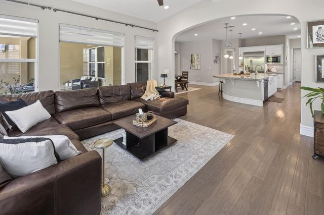 5827 Tree Swallow Cir, Rocklin, CA 95677