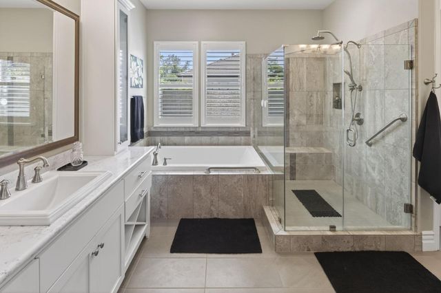 5827 Tree Swallow Cir, Rocklin, CA 95677