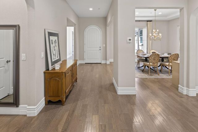 5827 Tree Swallow Cir, Rocklin, CA 95677