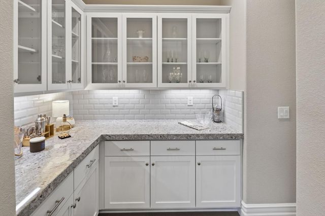 5827 Tree Swallow Cir, Rocklin, CA 95677