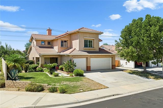 27433 Partridge Court, Menifee, CA 92585