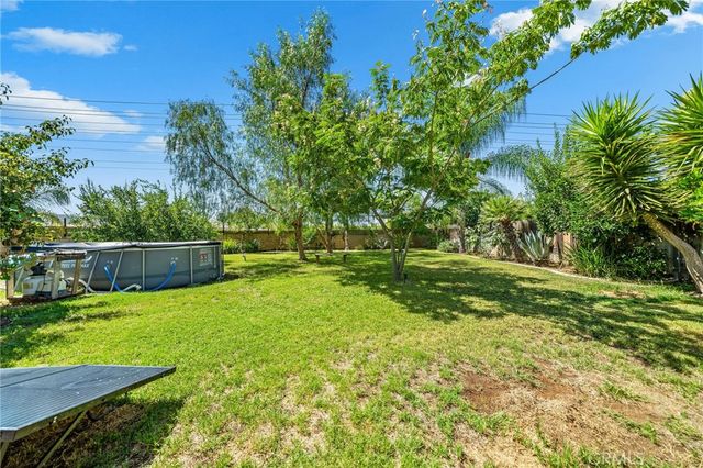 27433 Partridge Court, Menifee, CA 92585