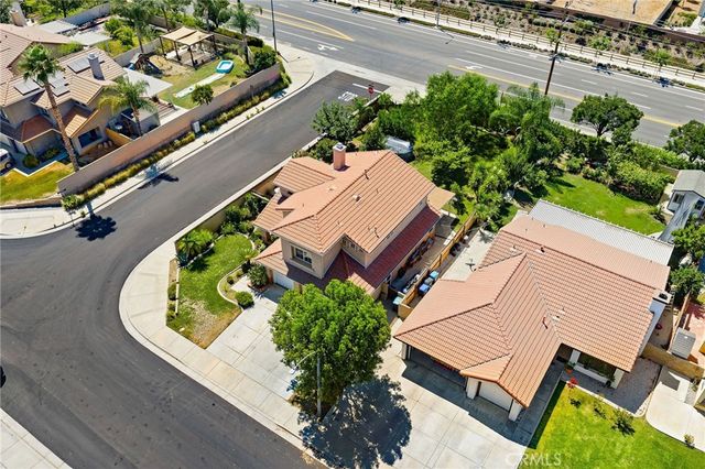 27433 Partridge Court, Menifee, CA 92585