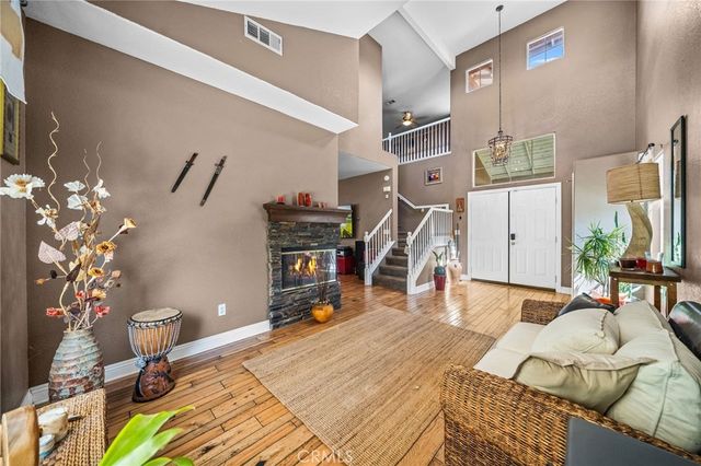 27433 Partridge Court, Menifee, CA 92585