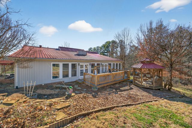 2895 Free State Rd, Gainesboro, TN 38562