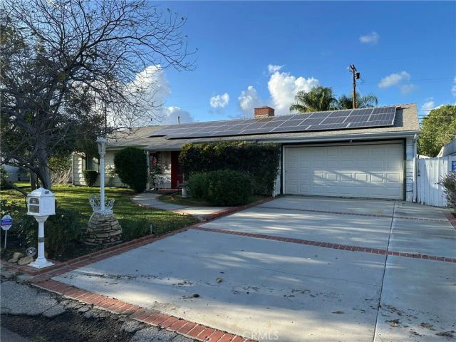 22901 Leonora Drive, Woodland Hills, CA 91367