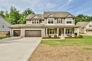 5930 Mountain Laurel Walk, Flowery Branch, GA 30542