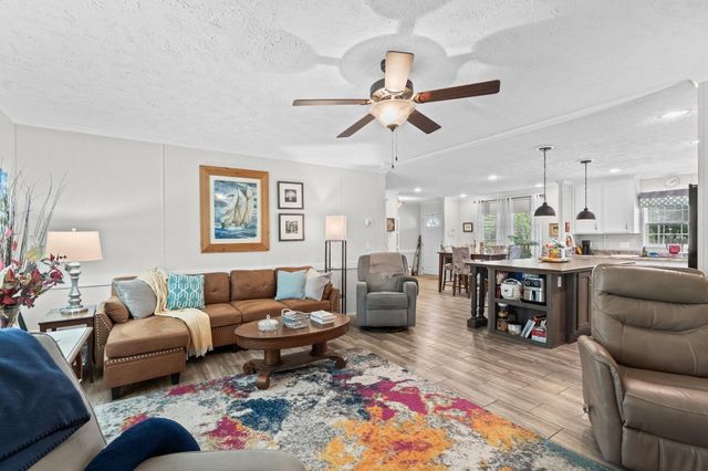 1105 Woodrow Ln., Loris, SC 29569