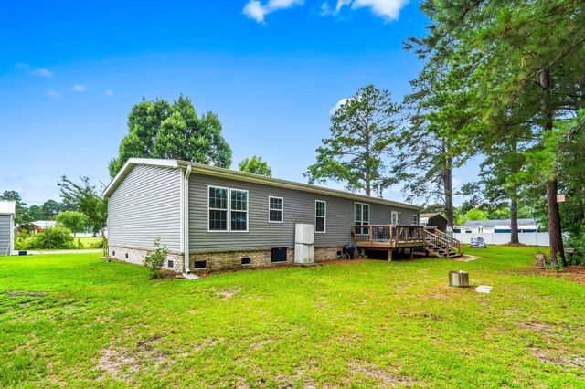 1105 Woodrow Ln., Loris, SC 29569