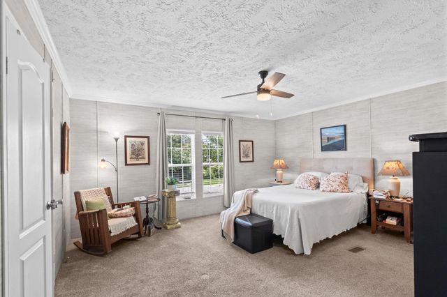 1105 Woodrow Ln., Loris, SC 29569