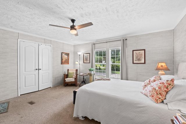 1105 Woodrow Ln., Loris, SC 29569
