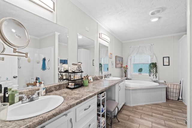 1105 Woodrow Ln., Loris, SC 29569