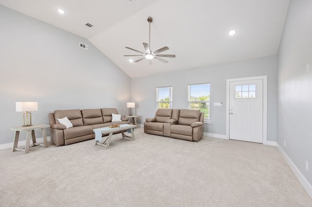 285 County Road 1120, Cumby, TX 75433