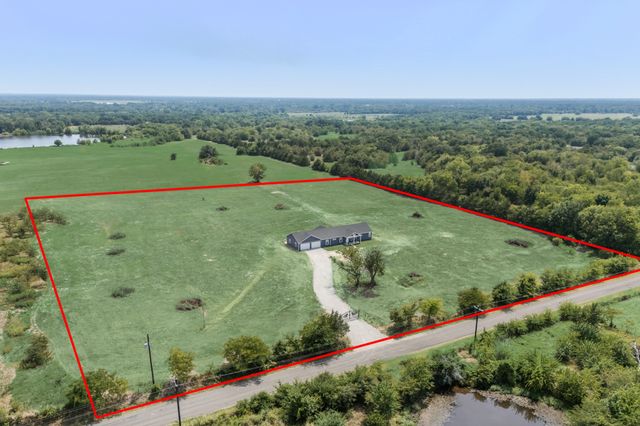 285 County Road 1120, Cumby, TX 75433