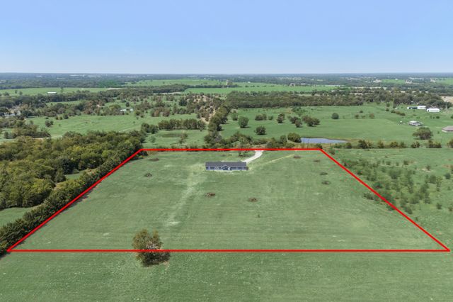 285 County Road 1120, Cumby, TX 75433