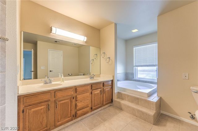 3953 Landsdown Place, Las Vegas, NV 89121