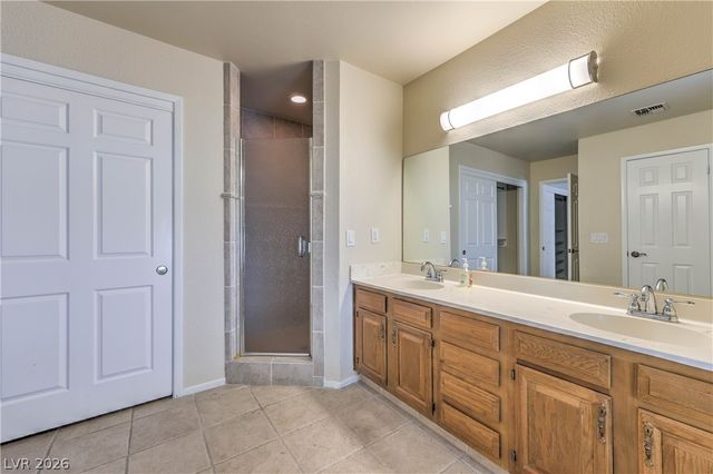 3953 Landsdown Place, Las Vegas, NV 89121