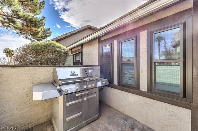 3953 Landsdown Place, Las Vegas, NV 89121