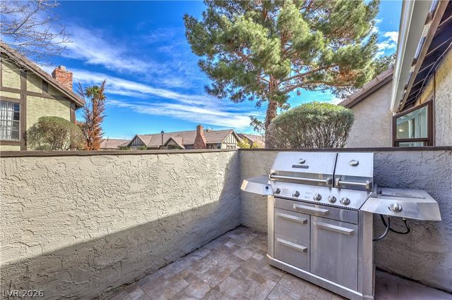 3953 Landsdown Place, Las Vegas, NV 89121