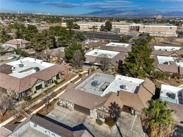 3953 Landsdown Place, Las Vegas, NV 89121