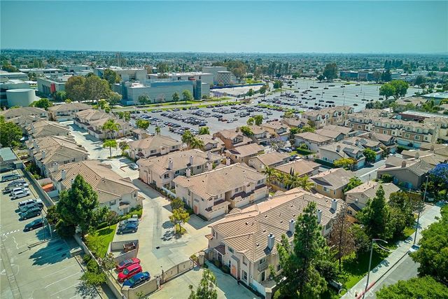 9008 Primavera Lane, Cypress, CA 90630