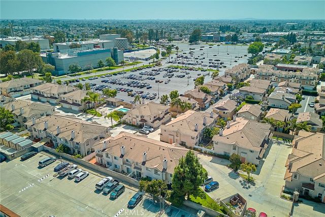 9008 Primavera Lane, Cypress, CA 90630